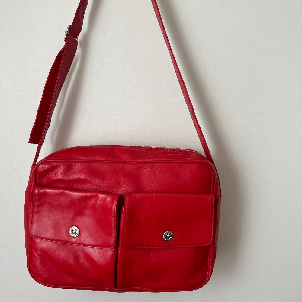 Leather Handbag - Italy - Picture 12 of 16